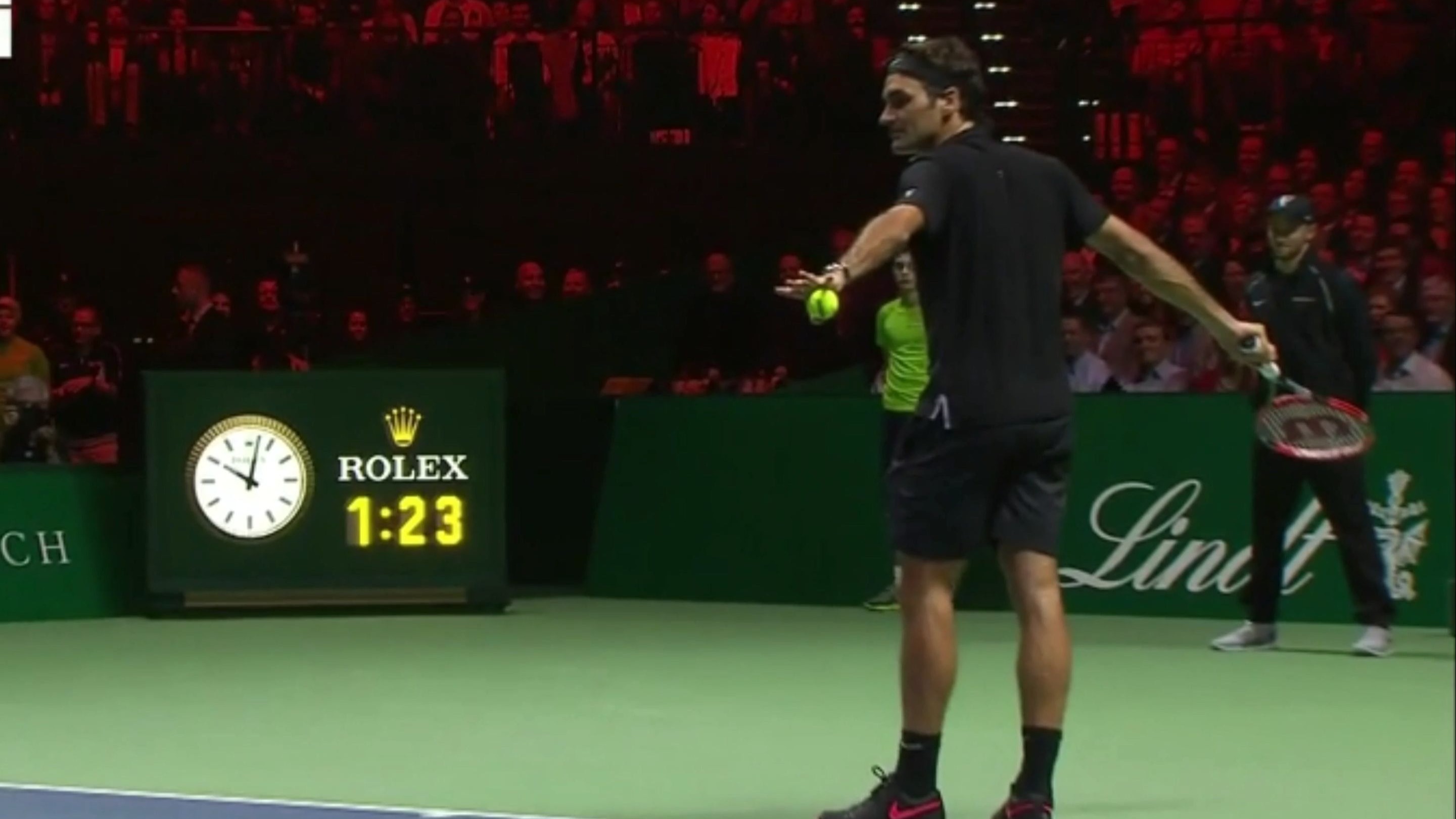 开云体育下载-关于费德勒迎来三赛季出色发挥，美国队观众热烈欢呼！热度持续攀升的信息