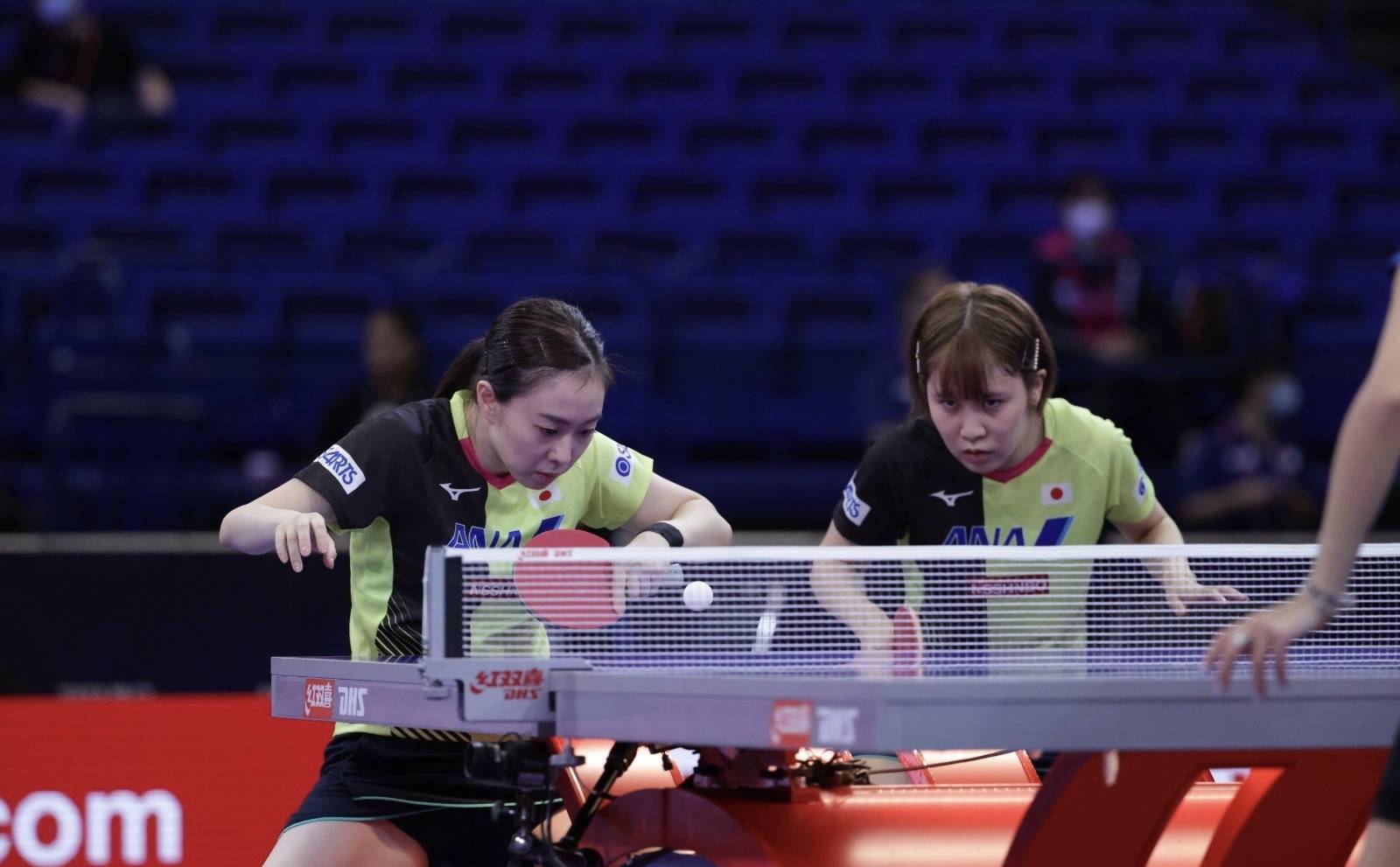 开云体育app-莱万多夫斯基新星出色发挥表现突出，瑞士队前途光明！赢得满堂喝彩的简单介绍